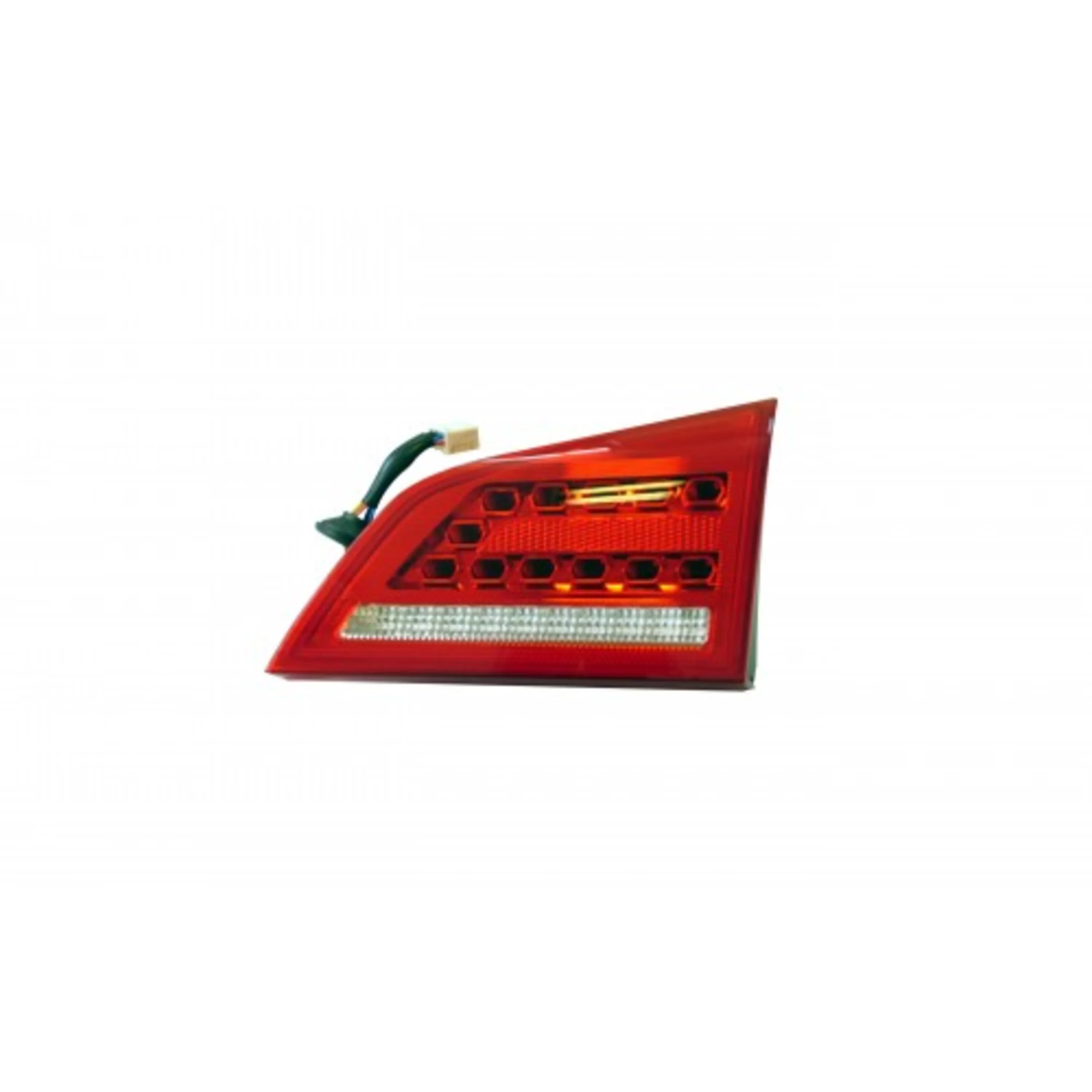 چراغ خطر عقب راست روی درب صندوق S5 AT;S5 MT چراغ خطر عقب راست روی درب صندوق S5 AT;S5 MT